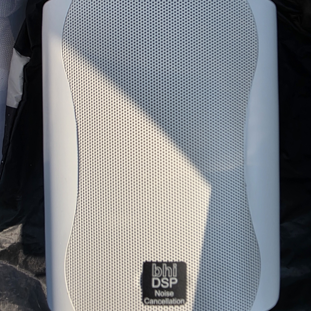 BHI DSP Noise Cancelling Speaker, model NEIS15, Untested